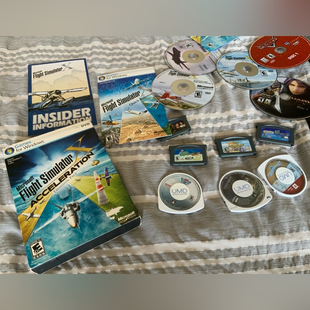 Lots of  PC, Nintendo,PSP- games great bundle. My gamer son outgrew. Good cond.